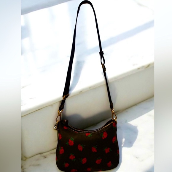 NWT Kate Spade Crossbody/Shoulder Bag with Floral Design and matching coin purse - Picture 3 of 4